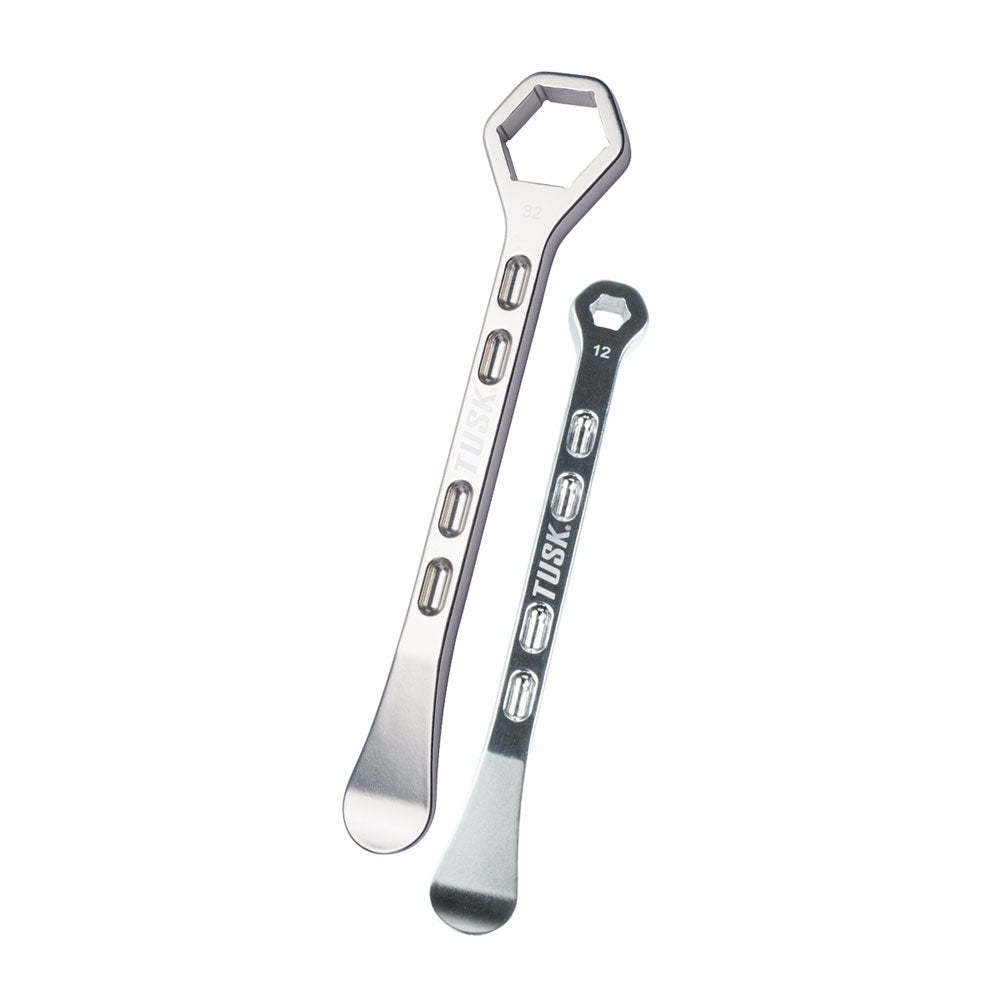 Tusk Aluminum Tire Iron with Axle Wrench
