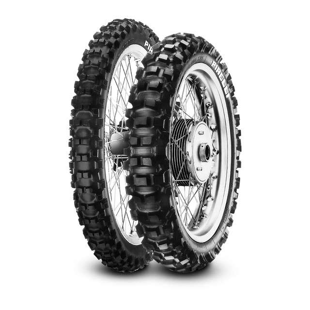 Pneu mi-dur Pirelli Scorpion XC